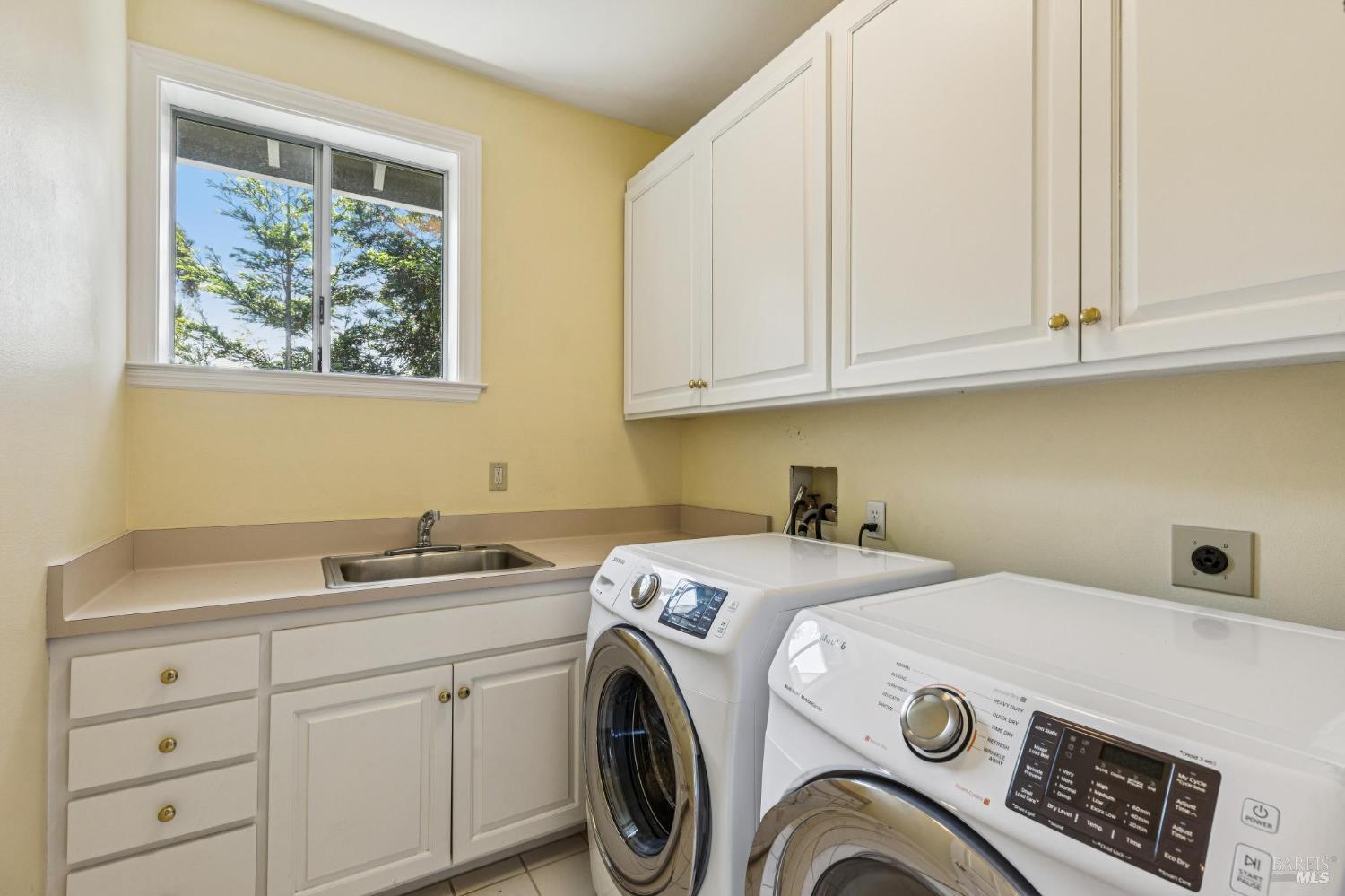 32 Marin Bay Park Court