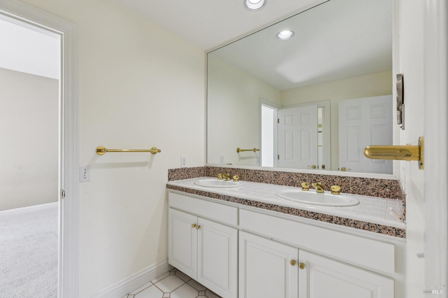 32 Marin Bay Park Court