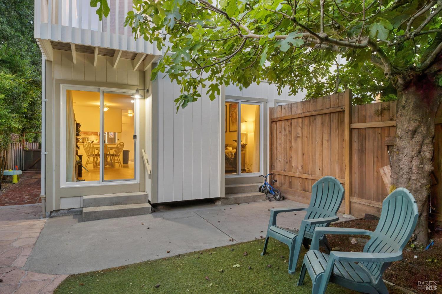 1361 San Anselmo Avenue