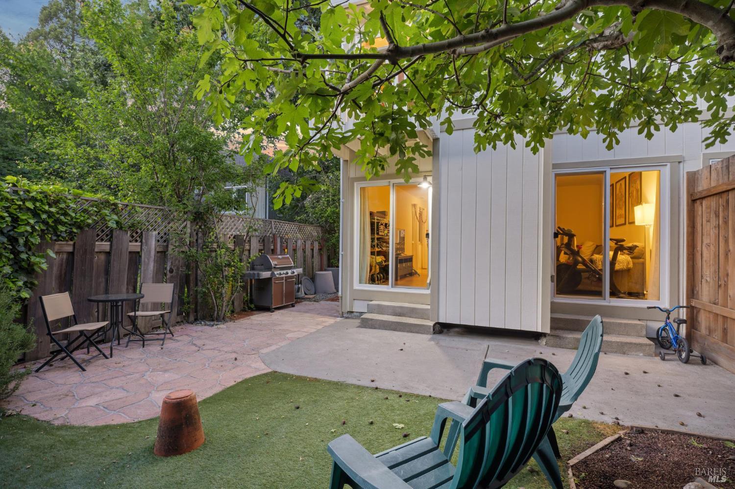 1361 San Anselmo Avenue