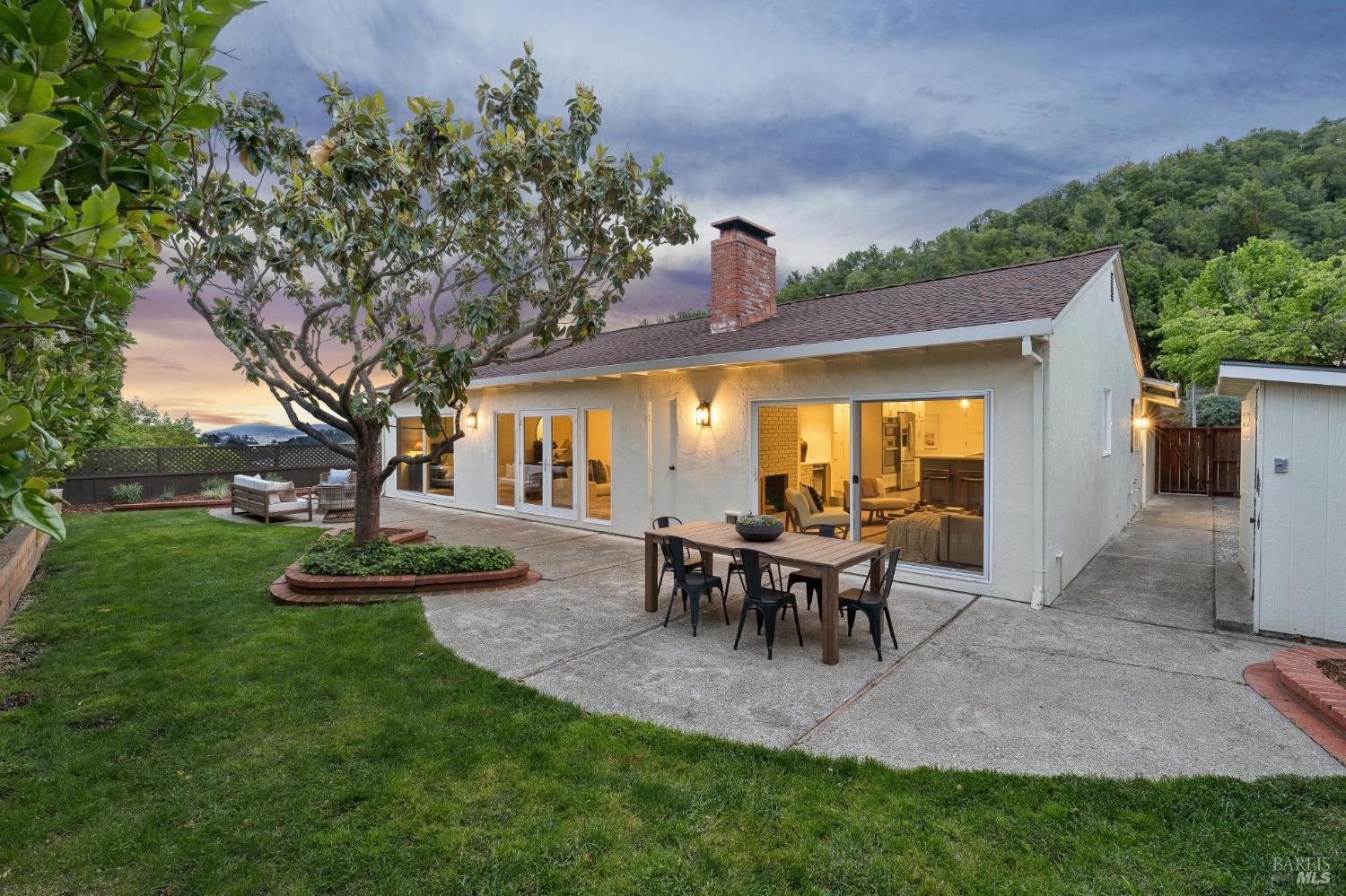 14 Laurelwood Court