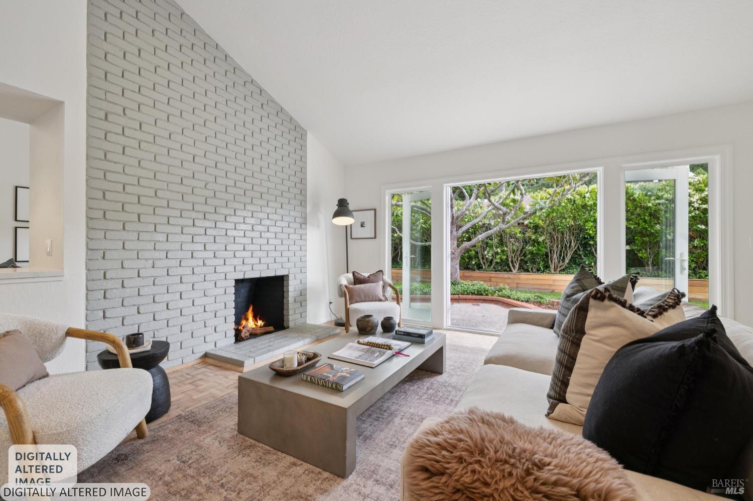 14 Laurelwood Court