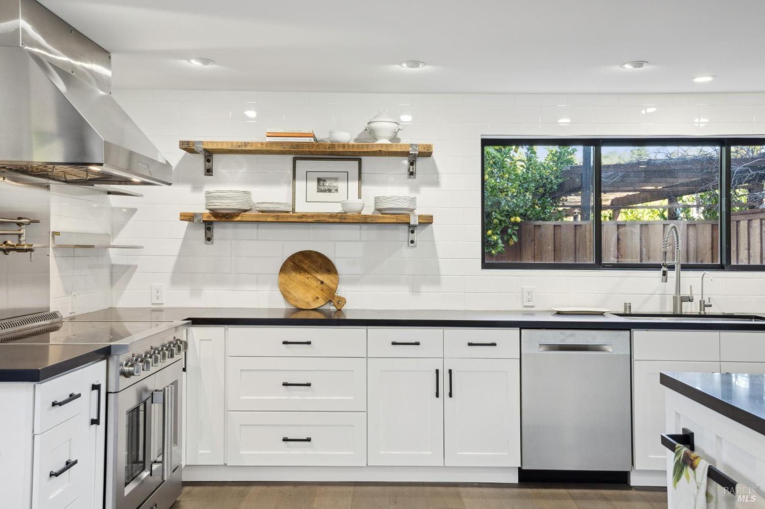 303 Bodega Avenue