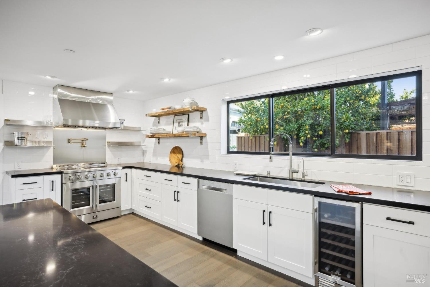 303 Bodega Avenue