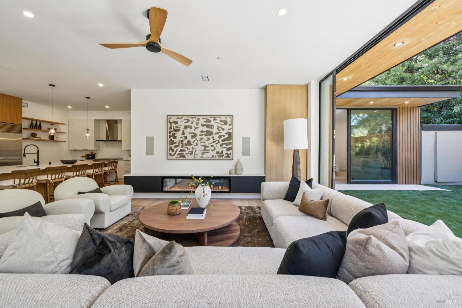 30 Juno Road