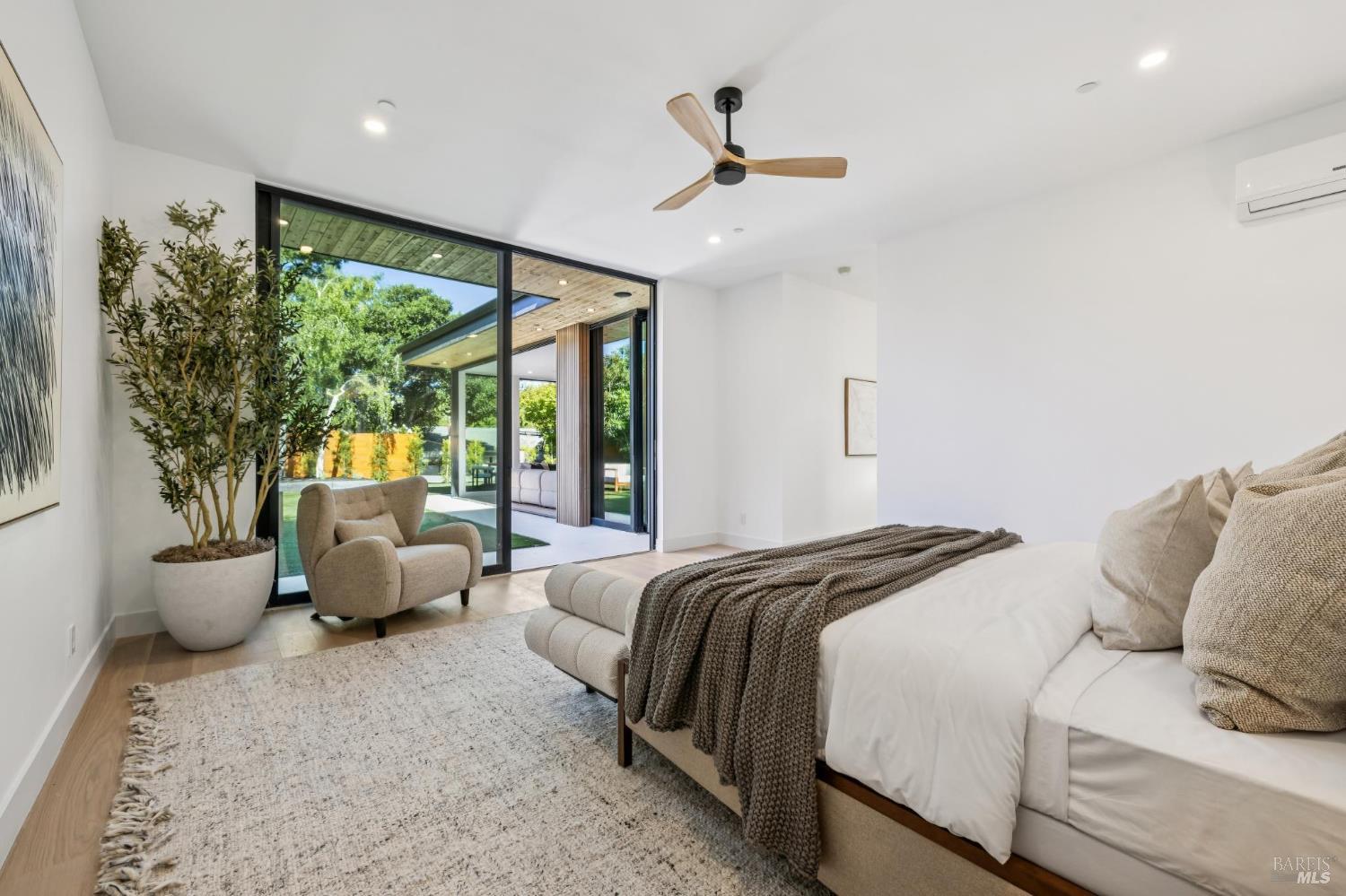 30 Juno Road
