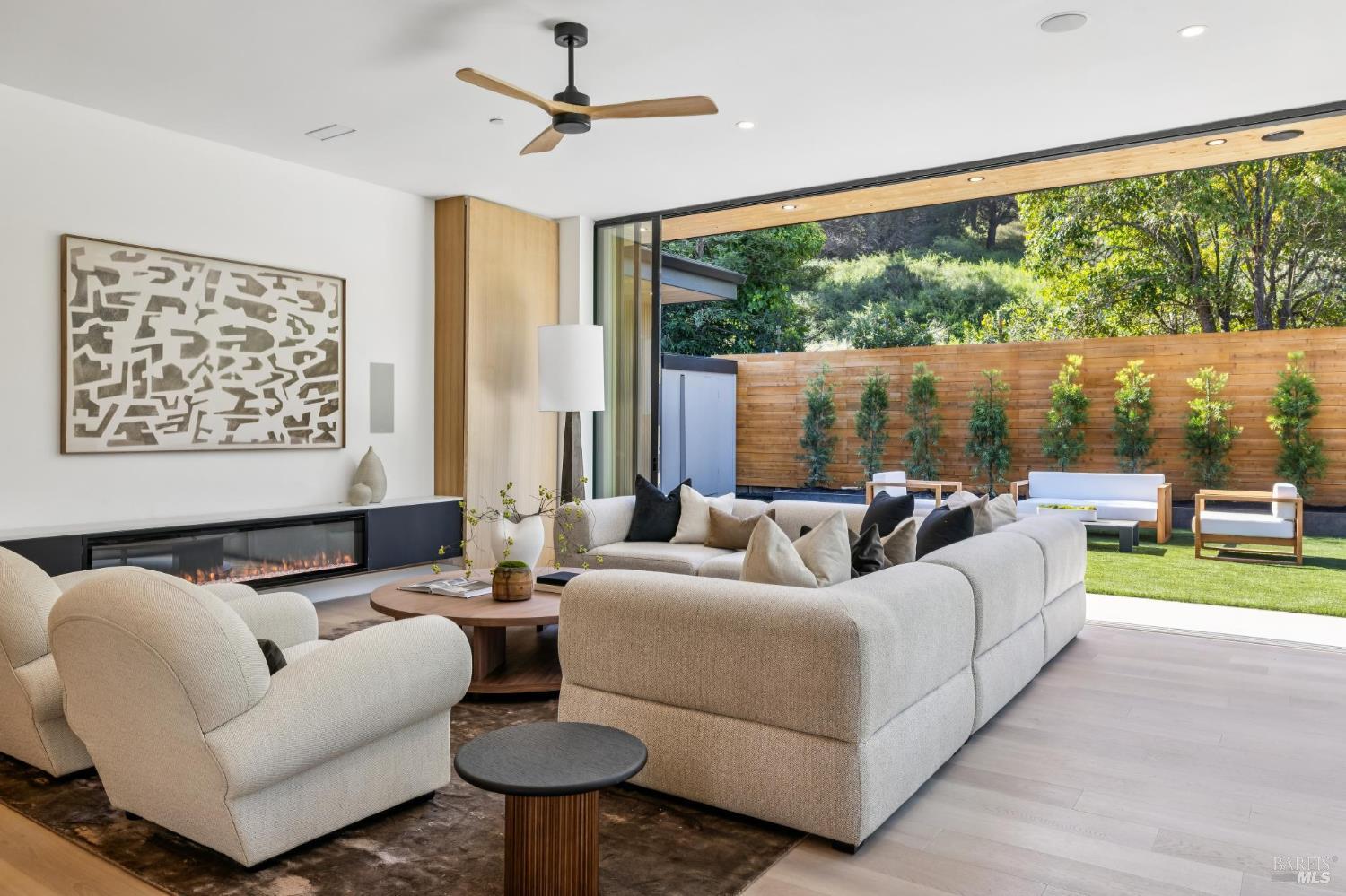 30 Juno Road
