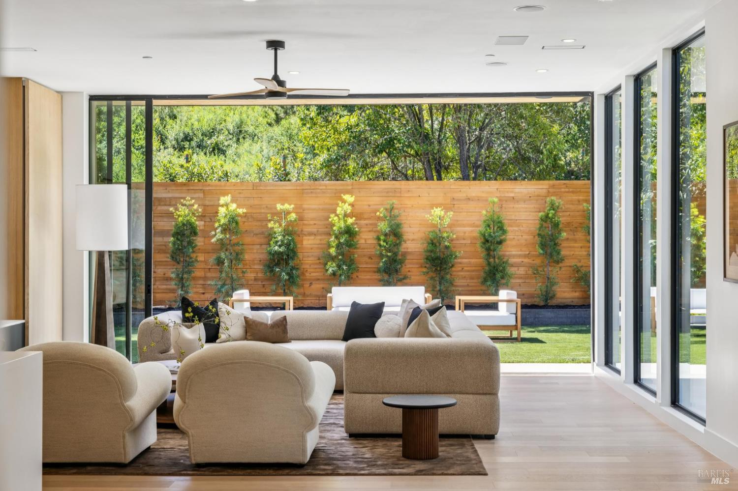 30 Juno Road