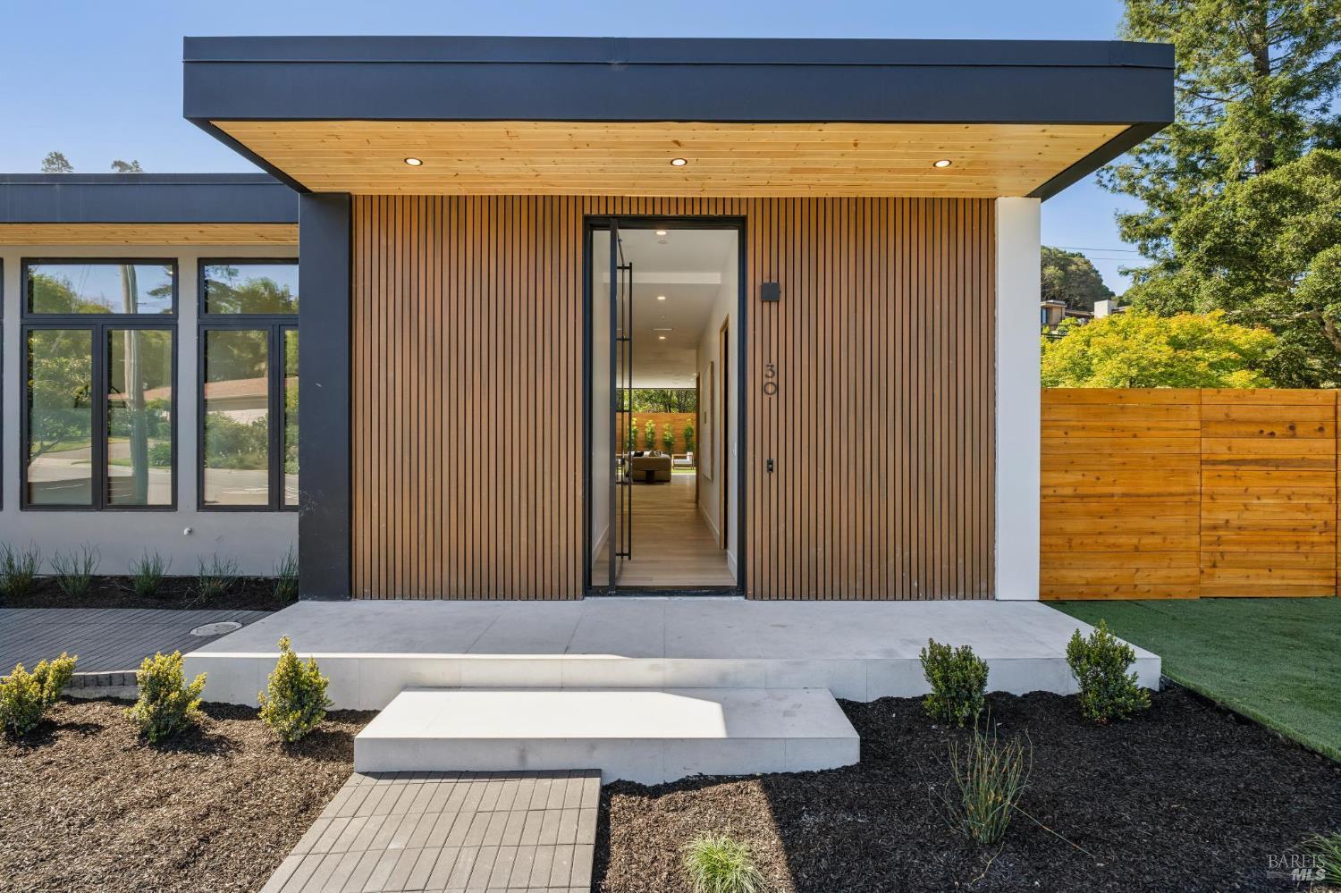 30 Juno Road