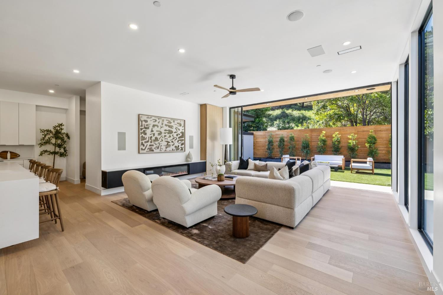 30 Juno Road