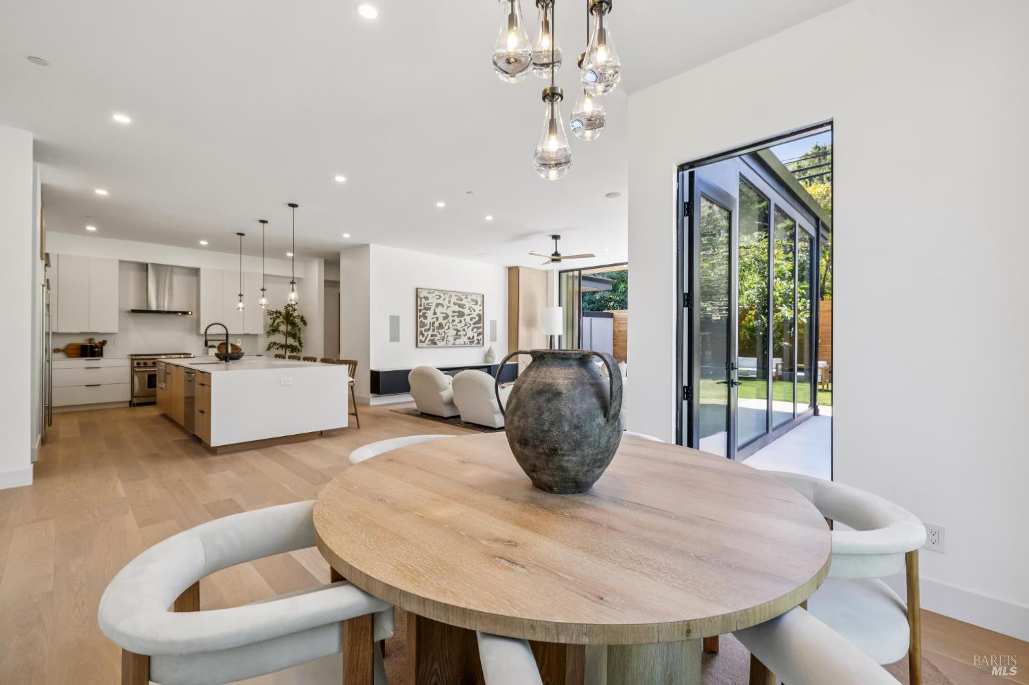 30 Juno Road