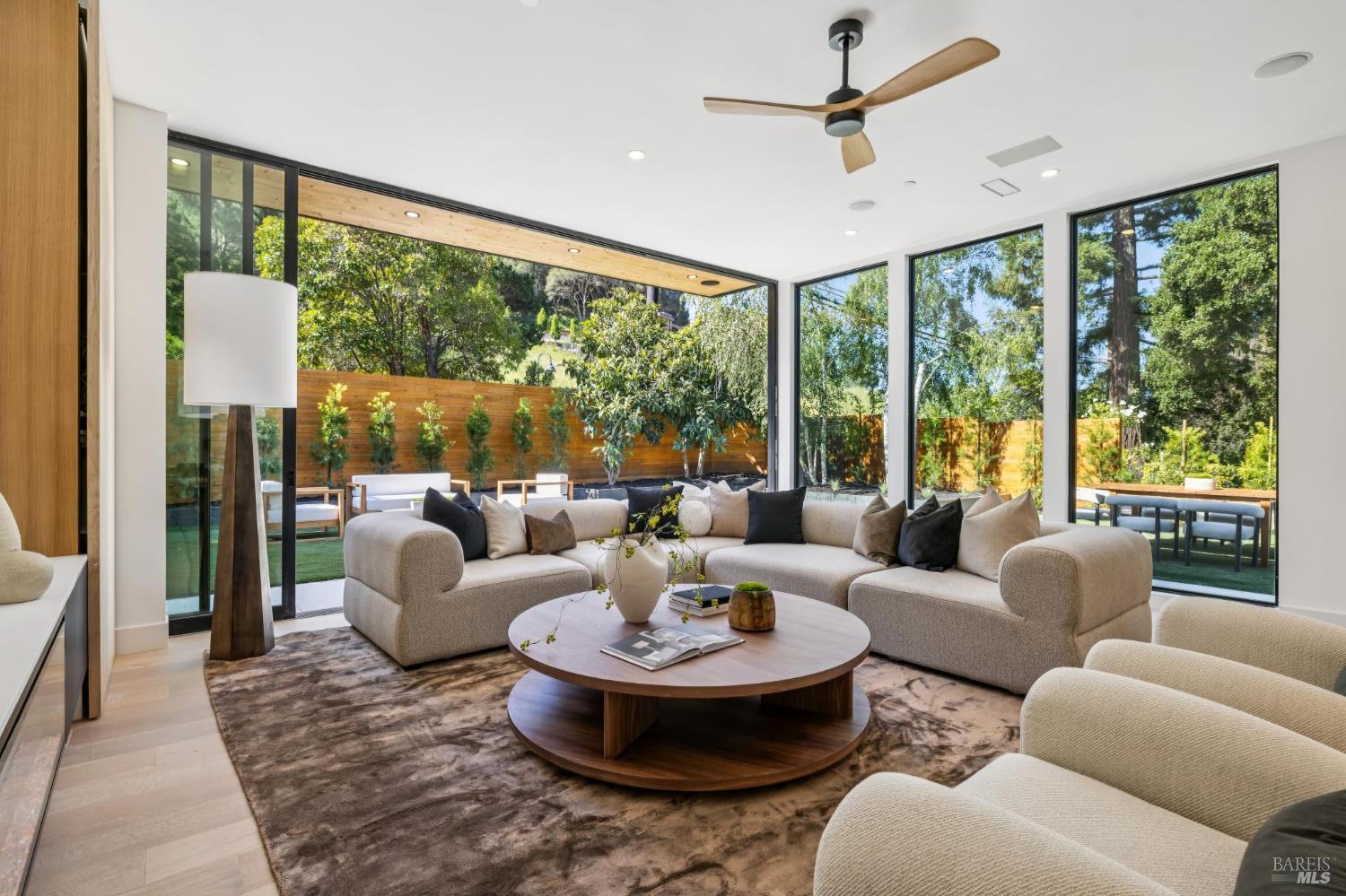 30 Juno Road