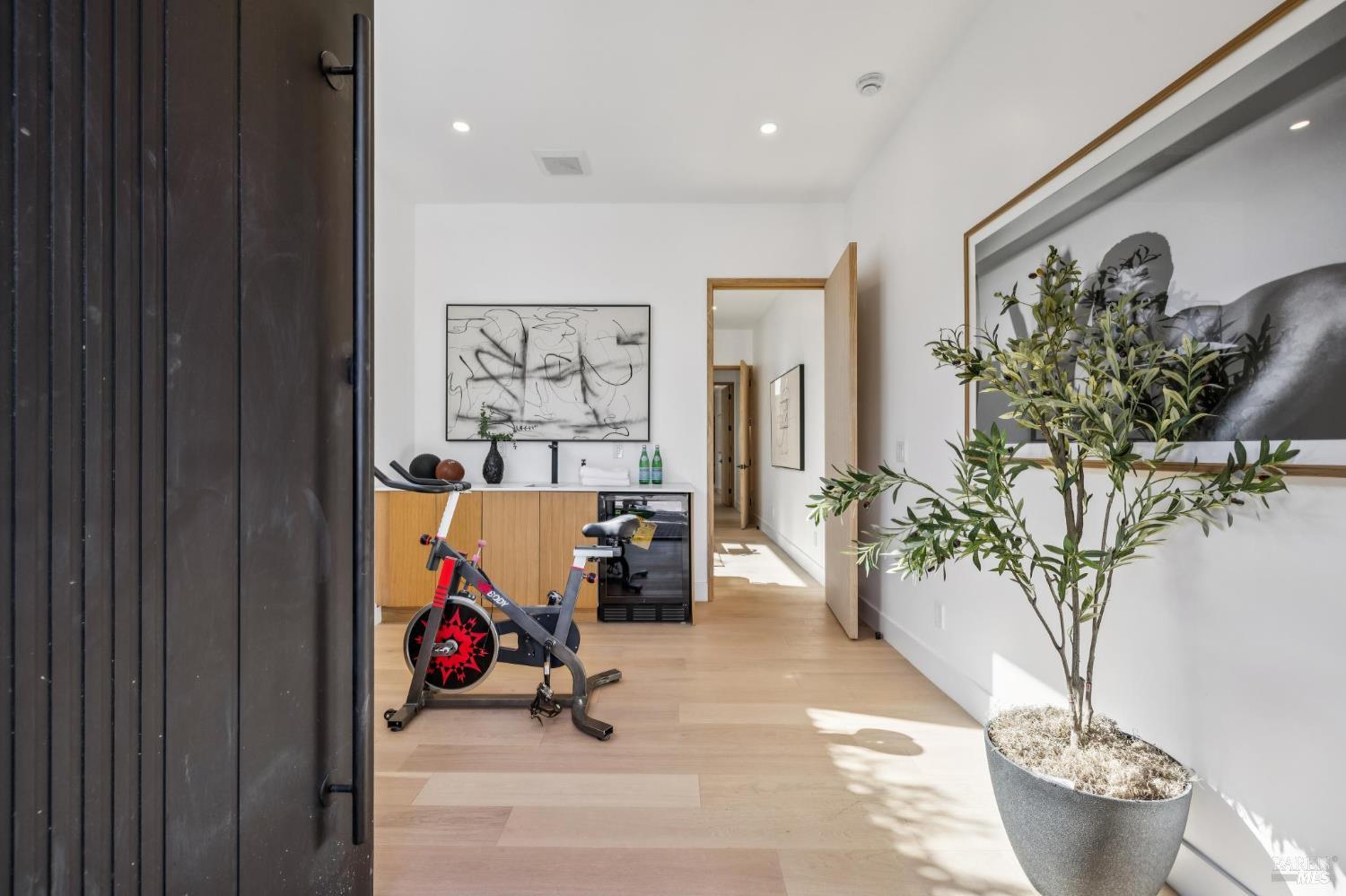 30 Juno Road