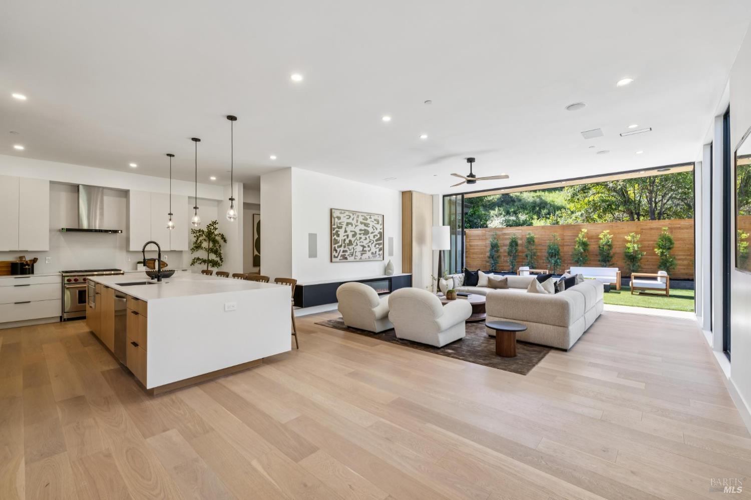 30 Juno Road