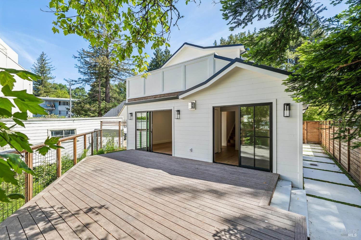 233 Monte Vista Avenue