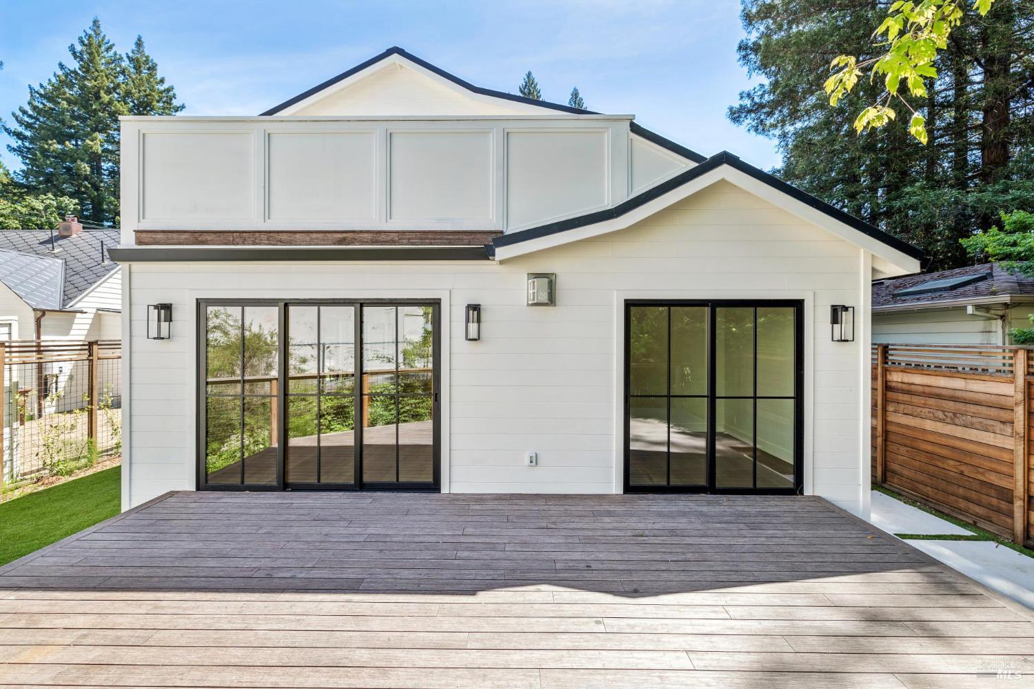 233 Monte Vista Avenue