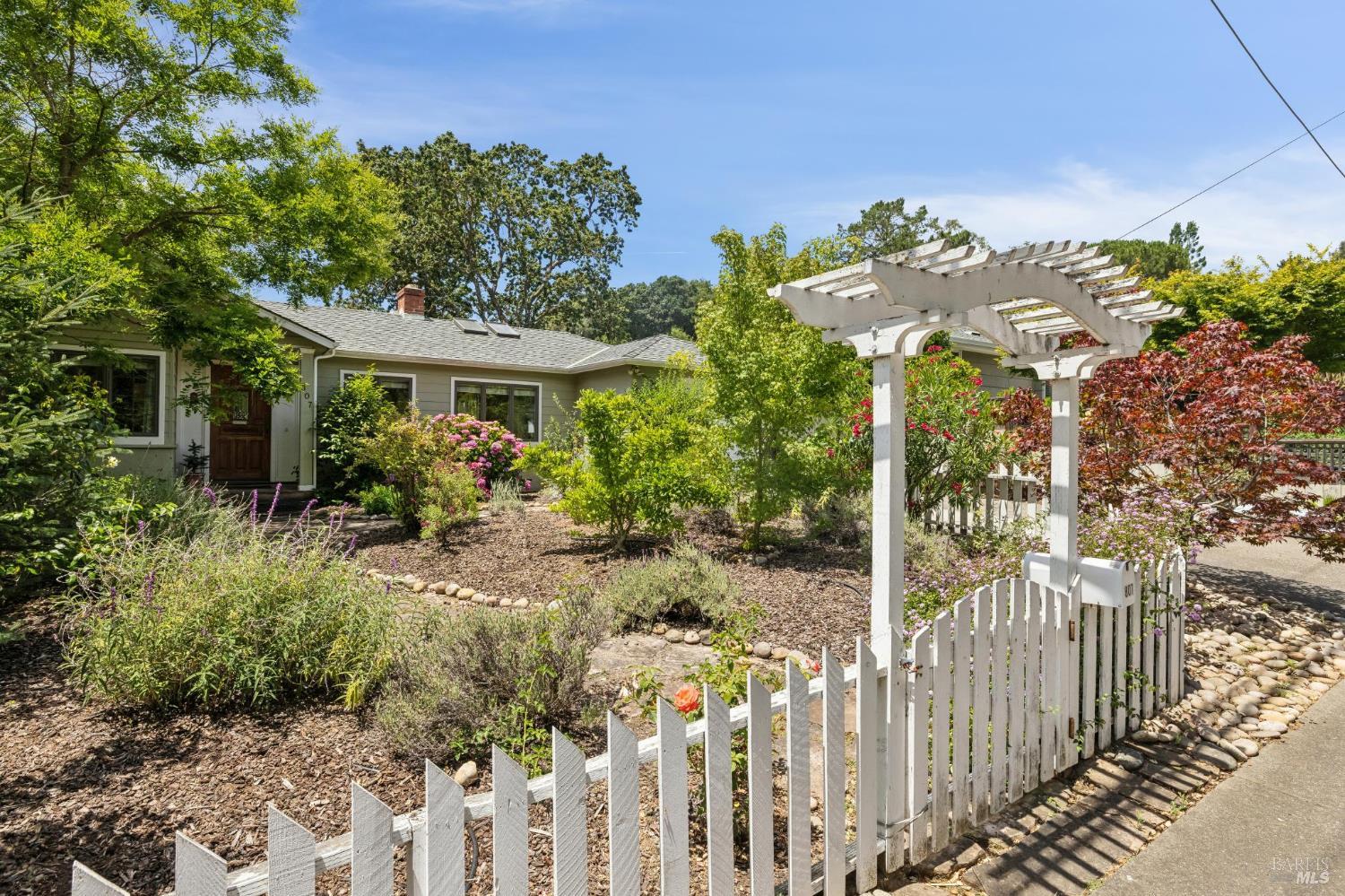 807 Reichert Avenue