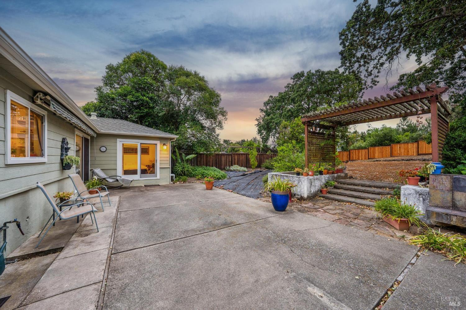 807 Reichert Avenue