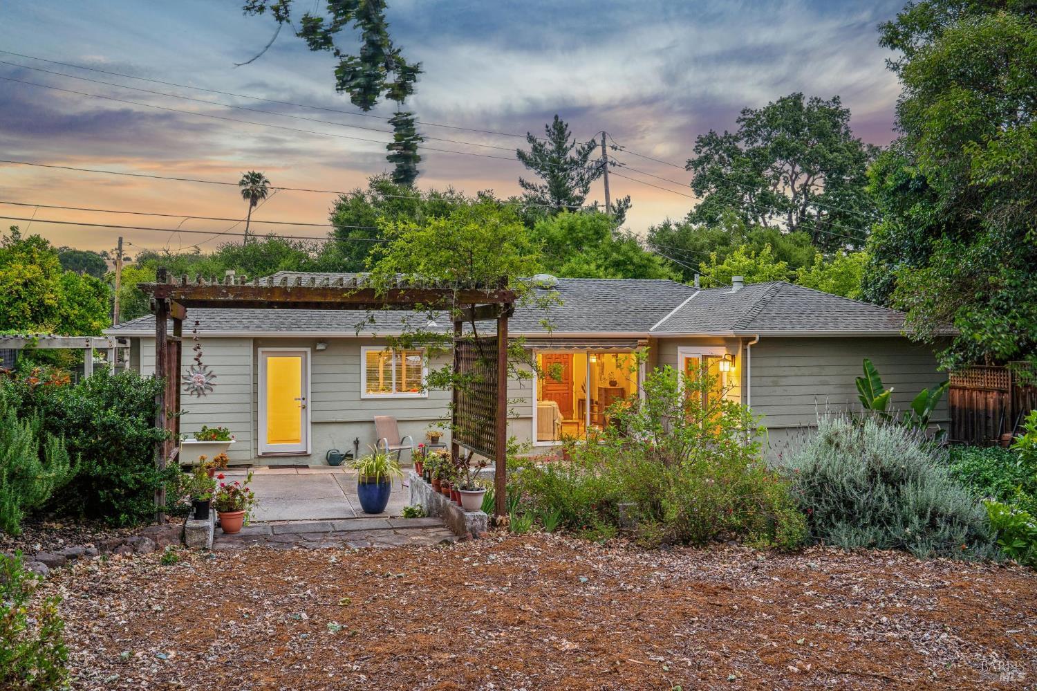 807 Reichert Avenue