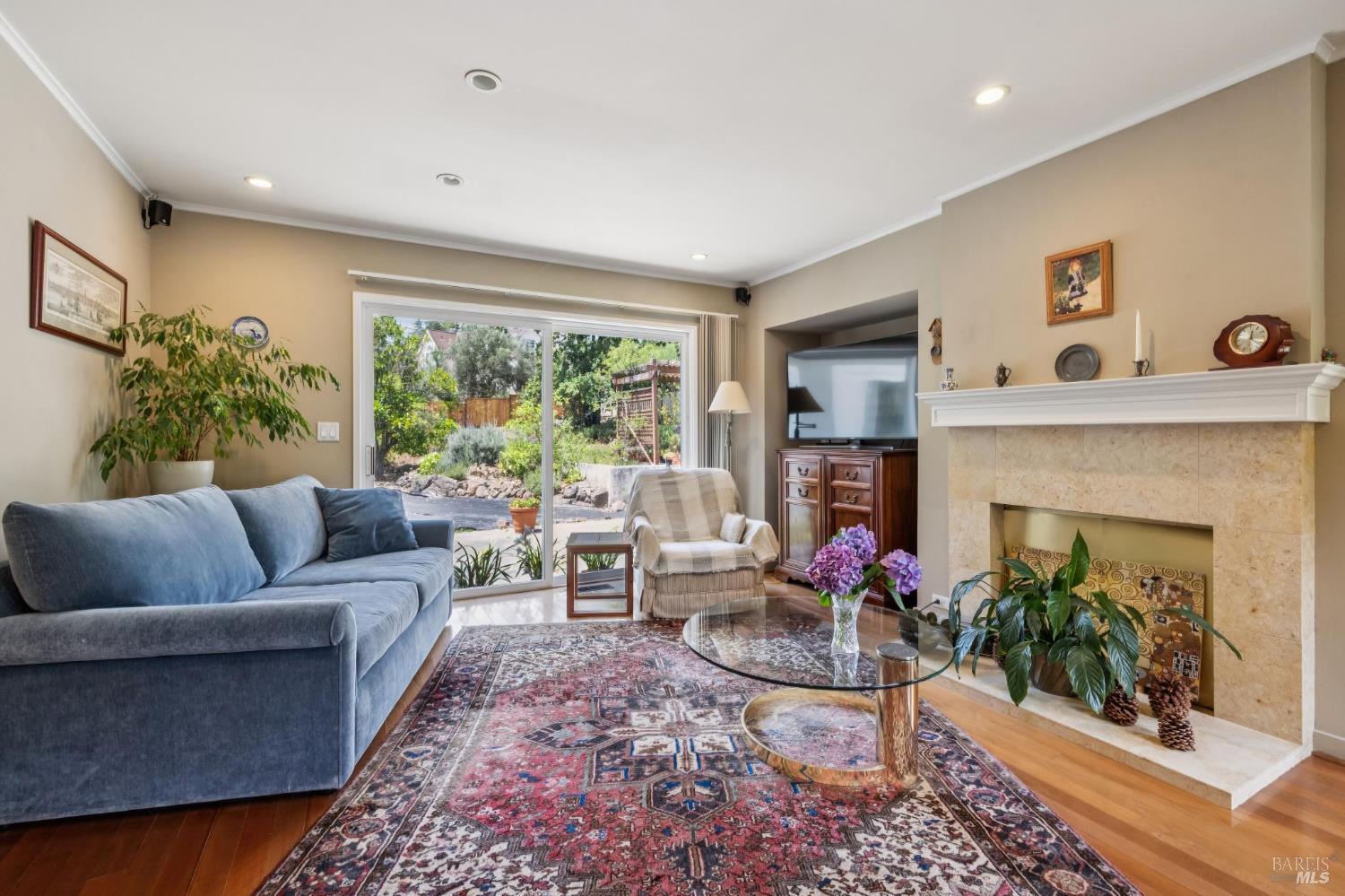 807 Reichert Avenue