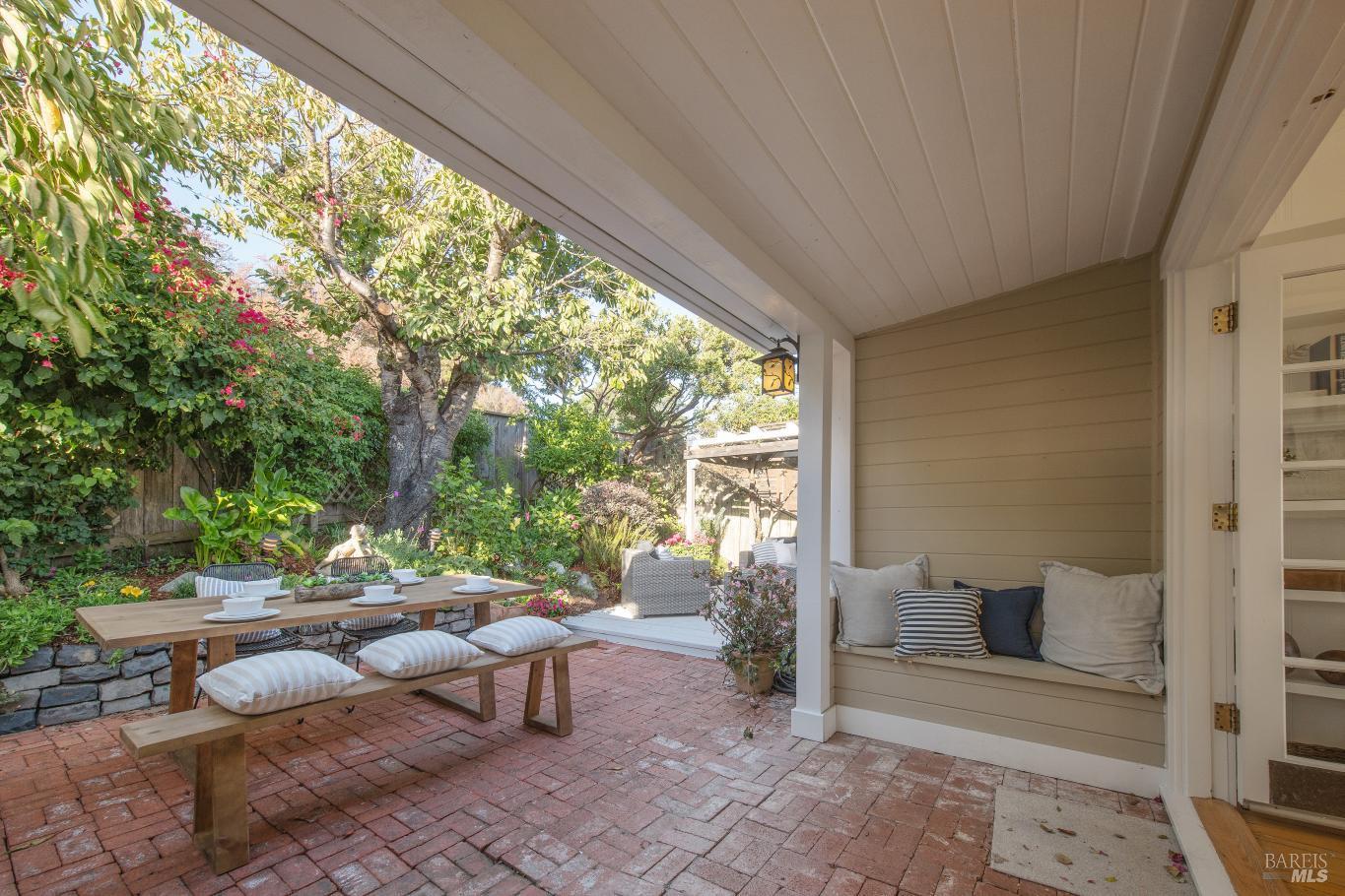 314 Joyce Way