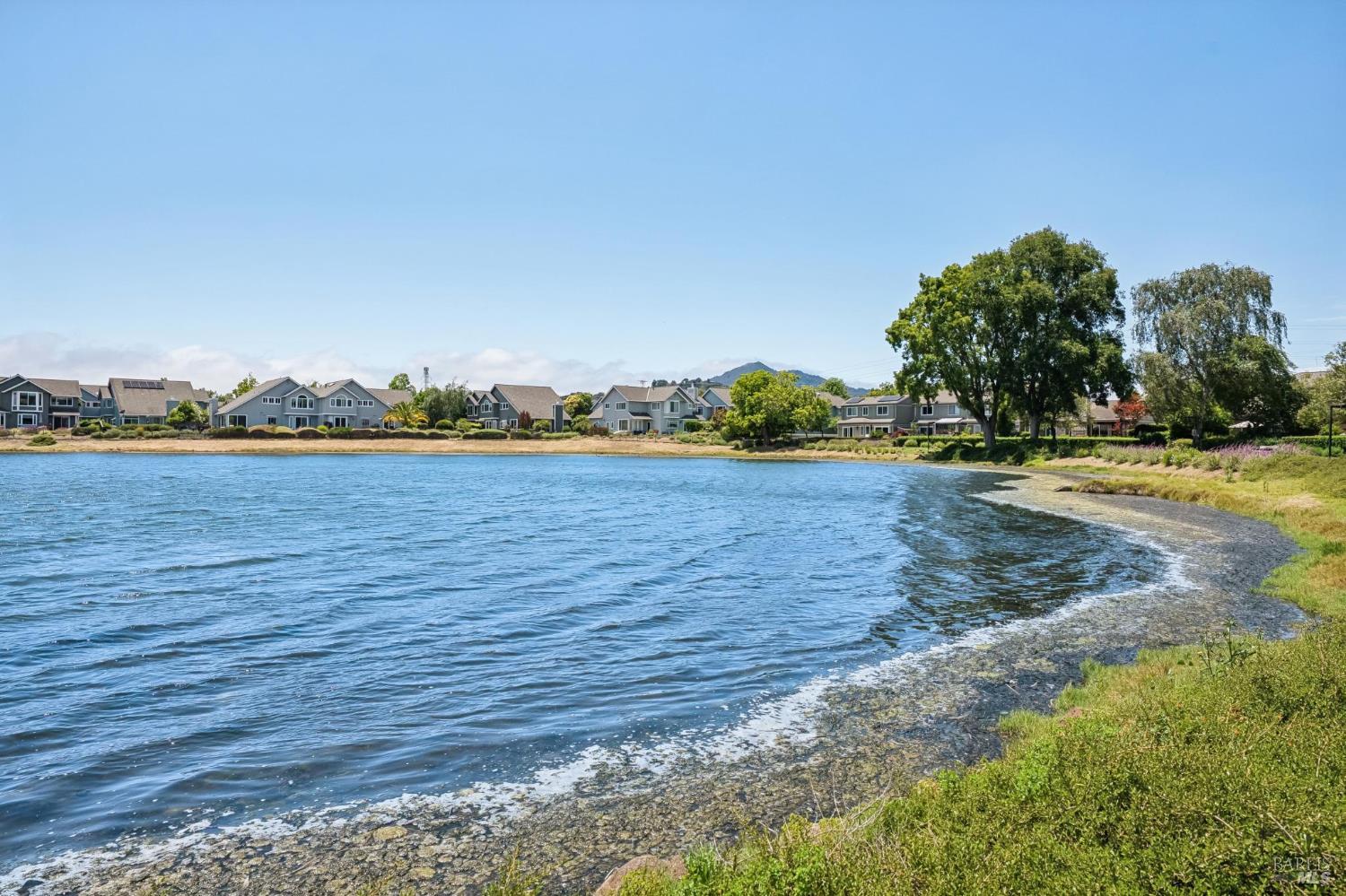 22 Hyannis Cove