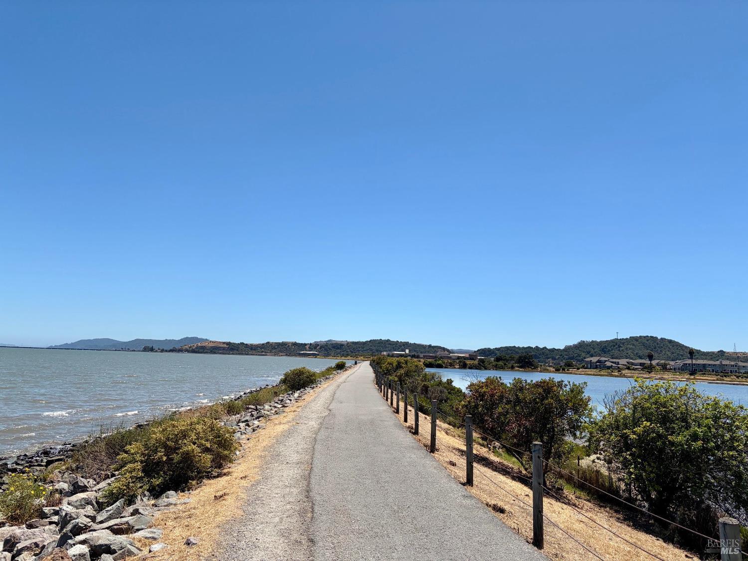 22 Hyannis Cove