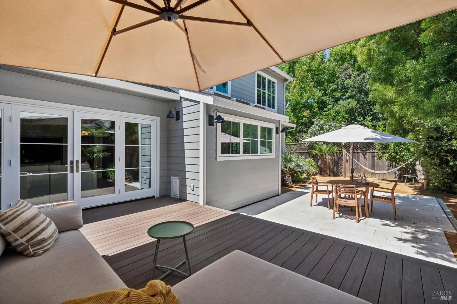 22 Hyannis Cove