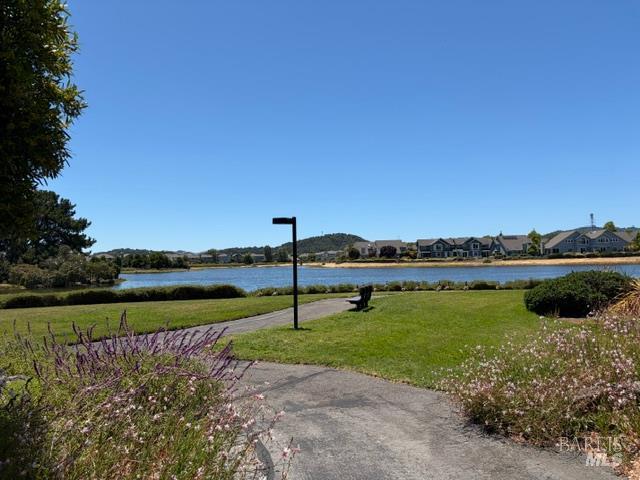 22 Hyannis Cove