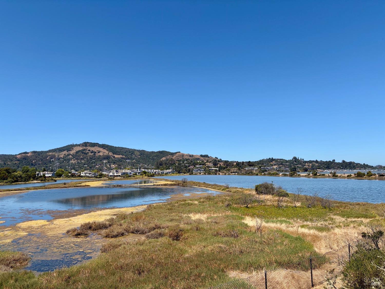 22 Hyannis Cove