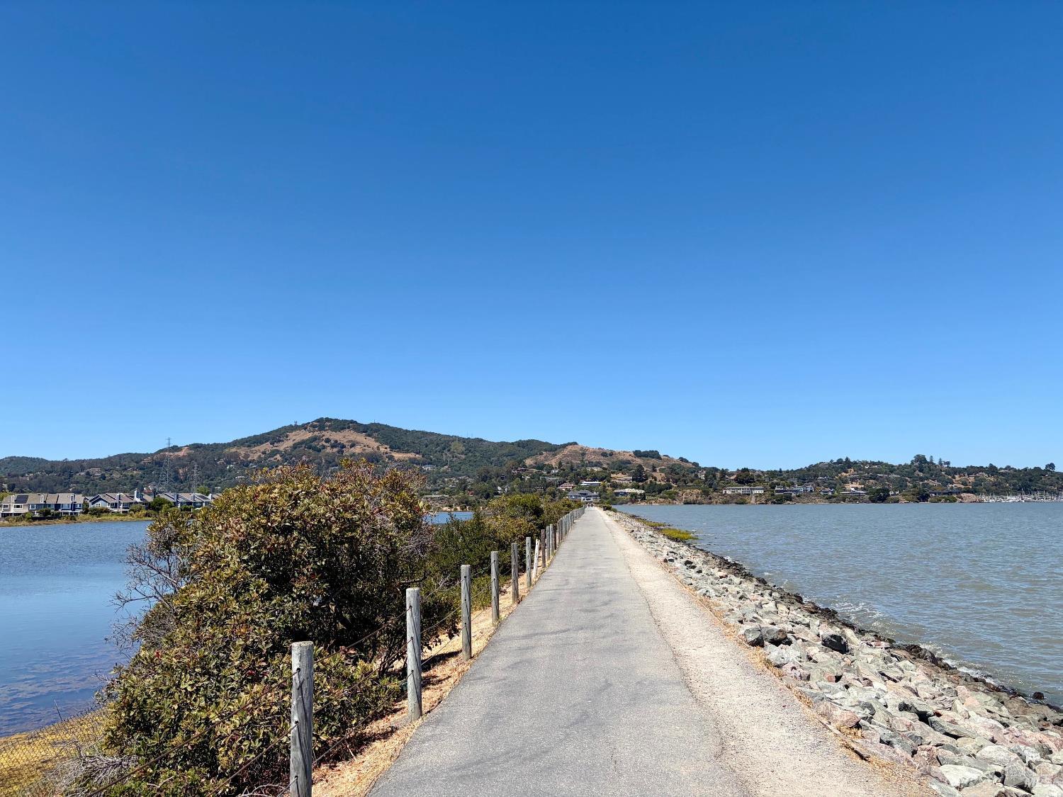 22 Hyannis Cove