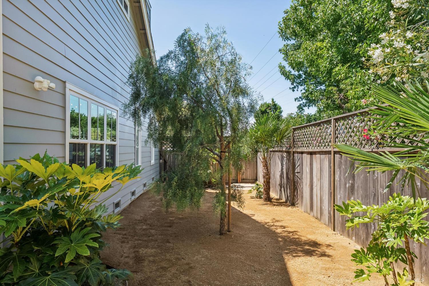 22 Hyannis Cove