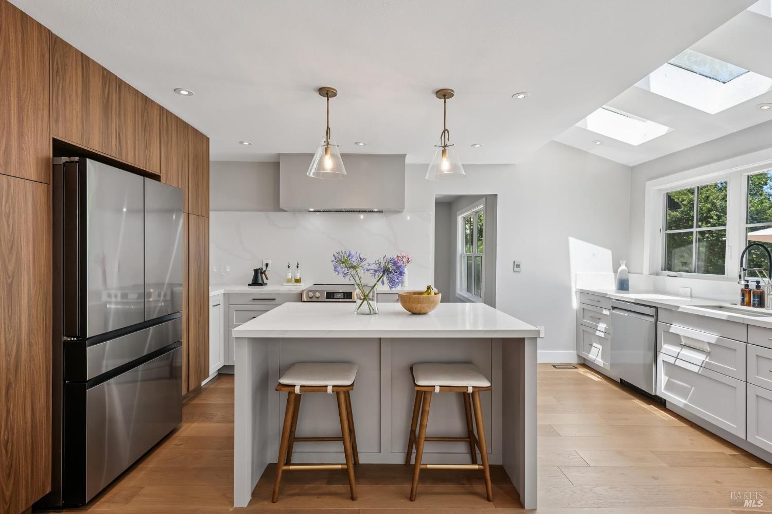 22 Hyannis Cove