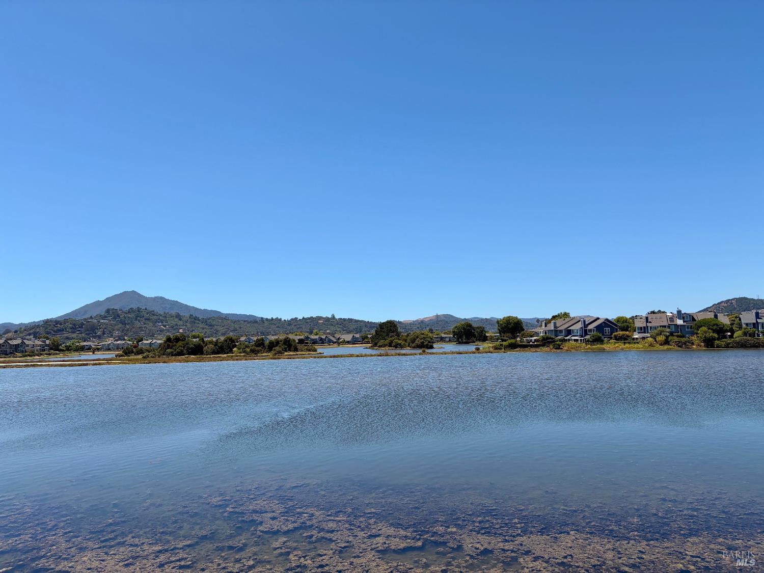 22 Hyannis Cove