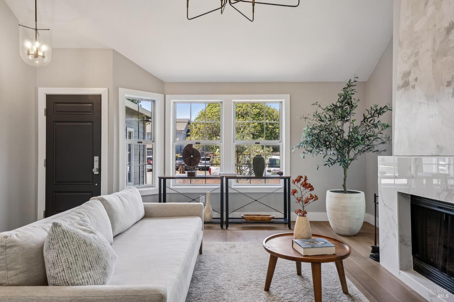 22 Hyannis Cove