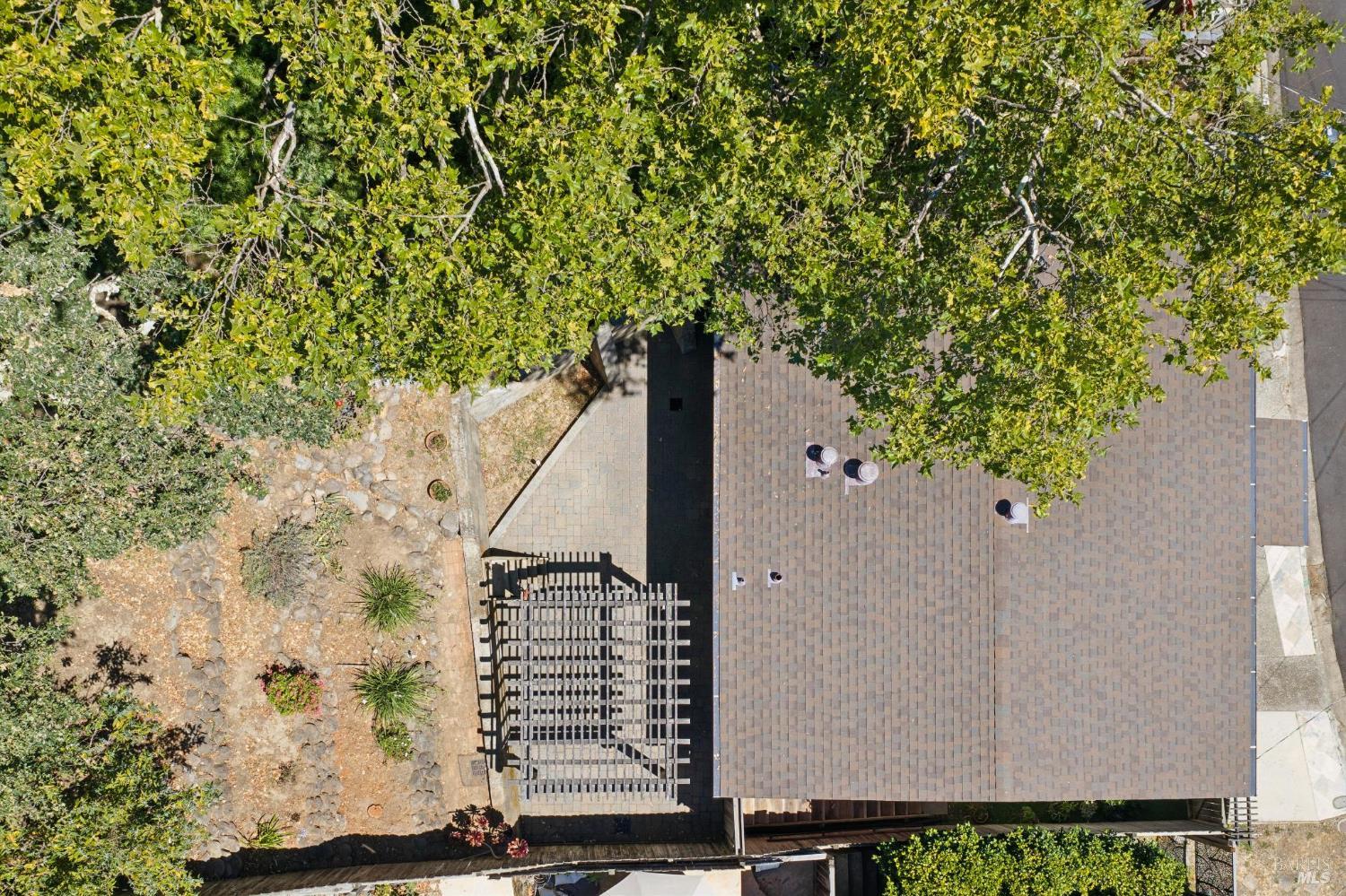 40 Elm Avenue
