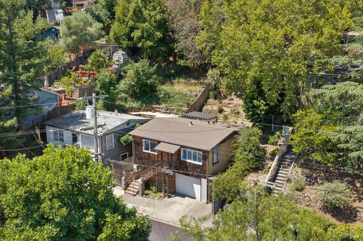 40 Elm Avenue