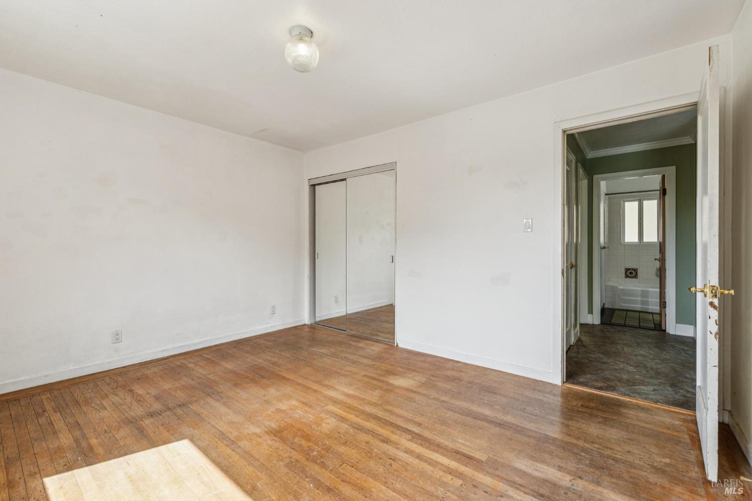 40 Elm Avenue