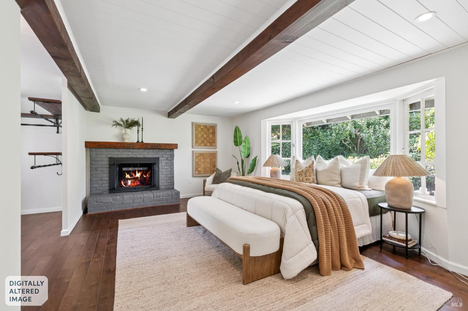 1407 Casa Buena Drive