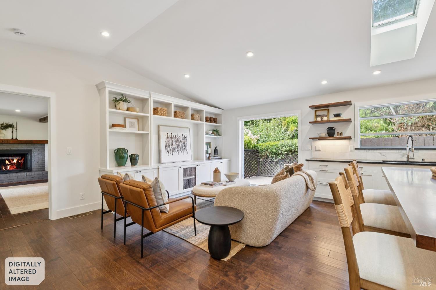 1407 Casa Buena Drive