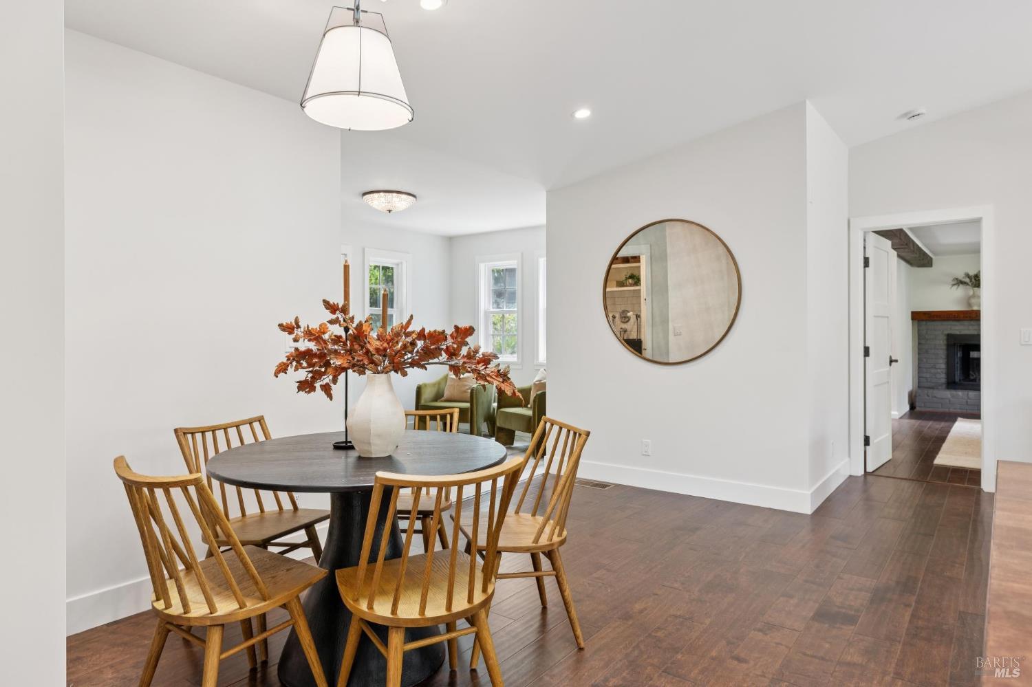 1407 Casa Buena Drive