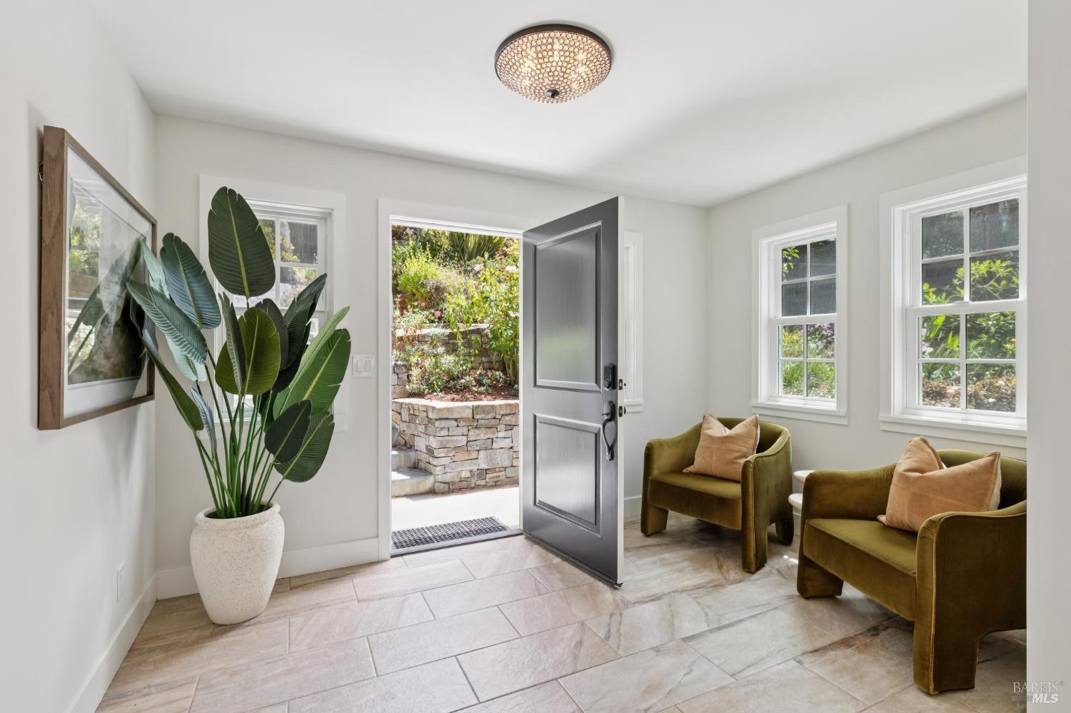 1407 Casa Buena Drive