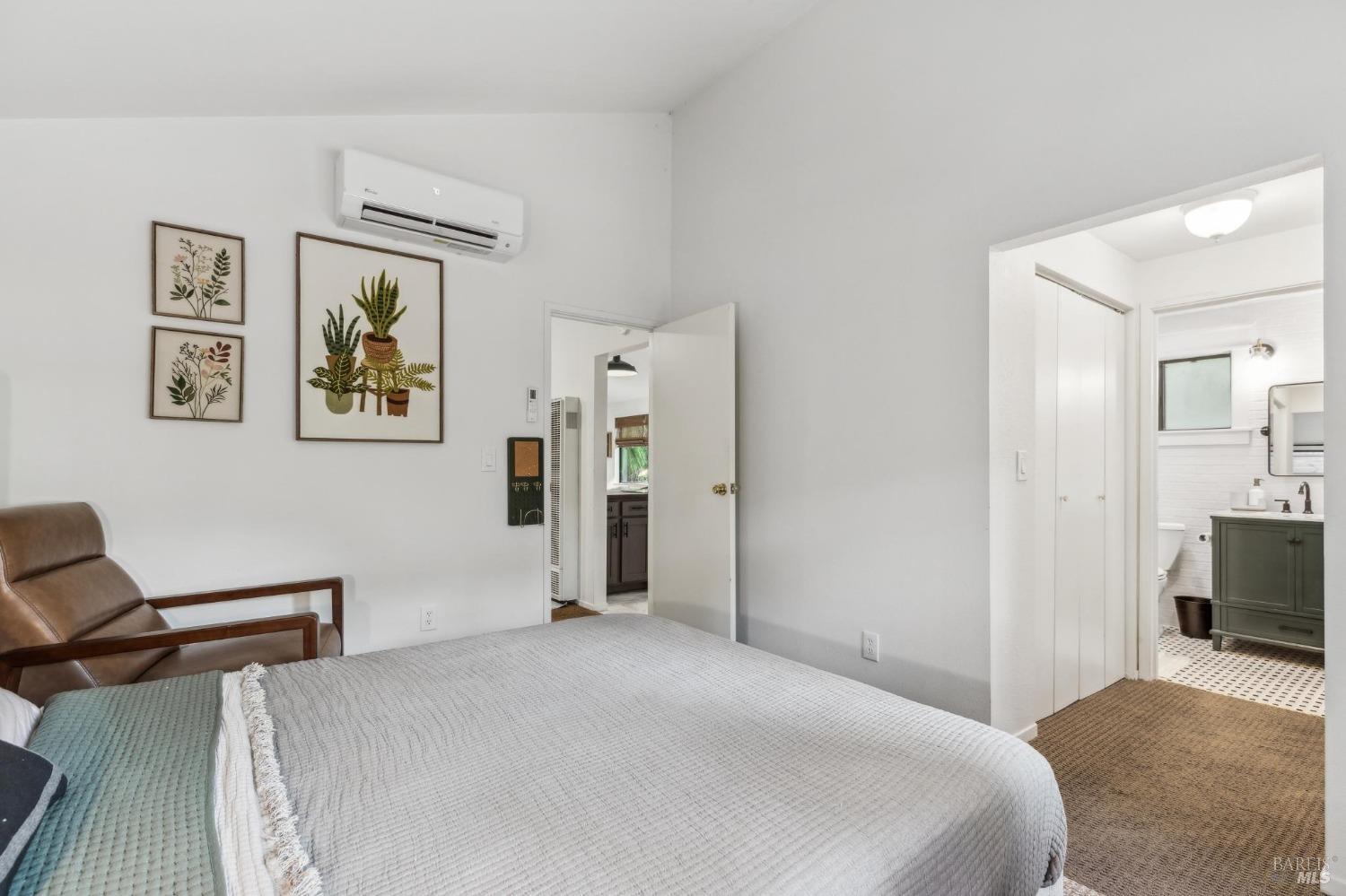 10 Angelica Court Unit: #A