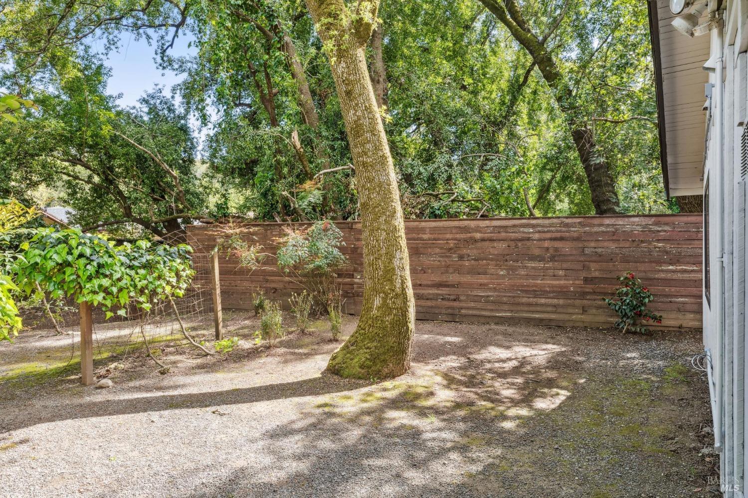 10 Angelica Court Unit: #A