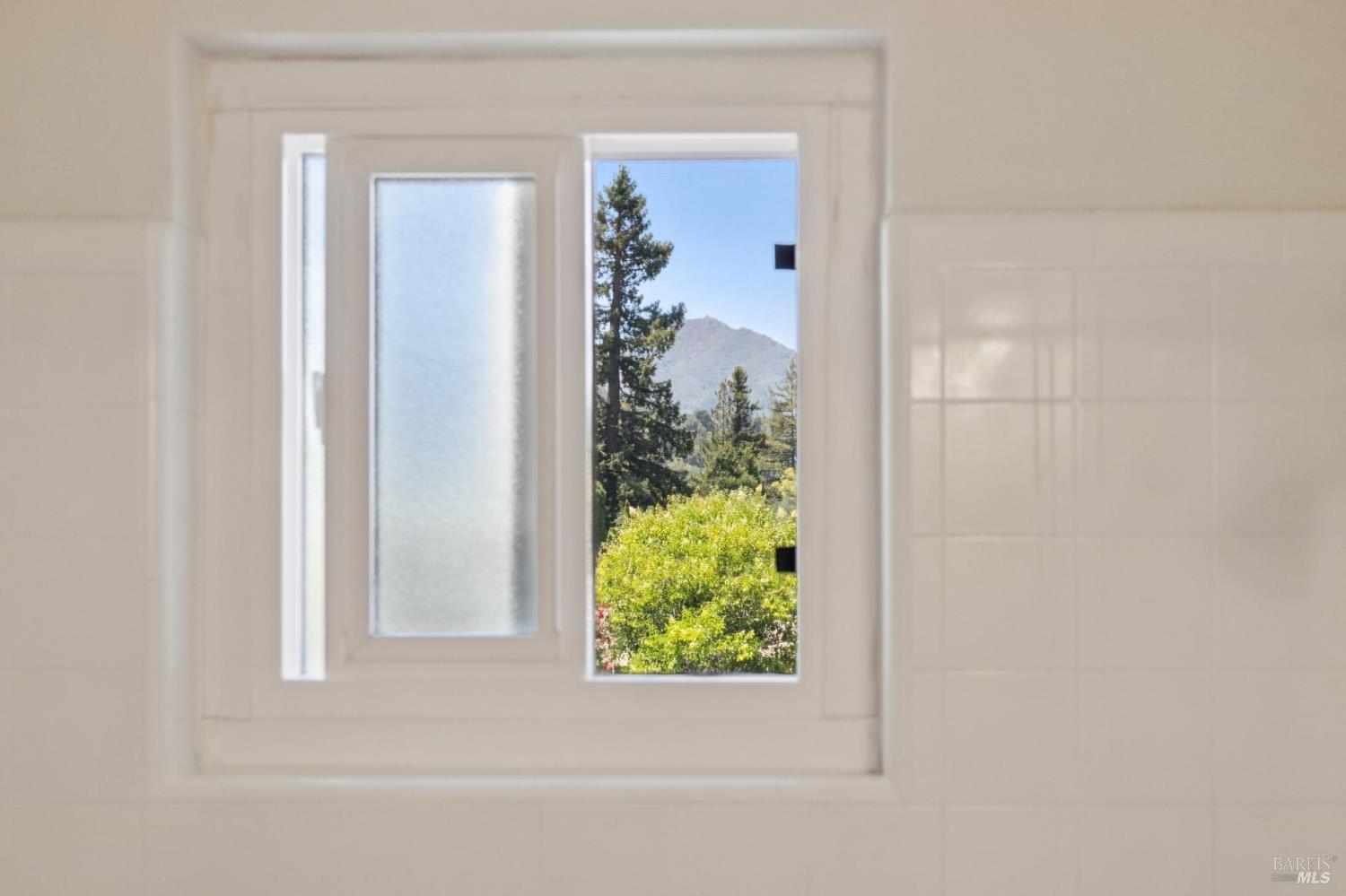 83 Pixley Avenue Unit: #7