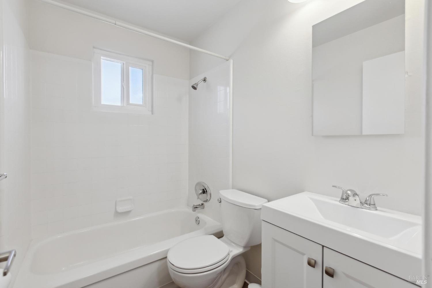 83 Pixley Avenue Unit: #7