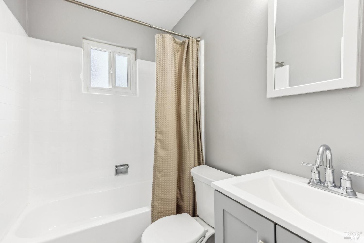 83 Pixley Avenue Unit: #1