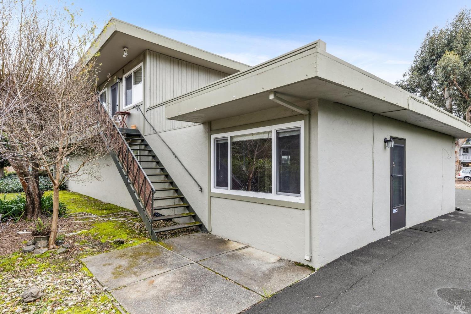 83 Pixley Avenue Unit: #1