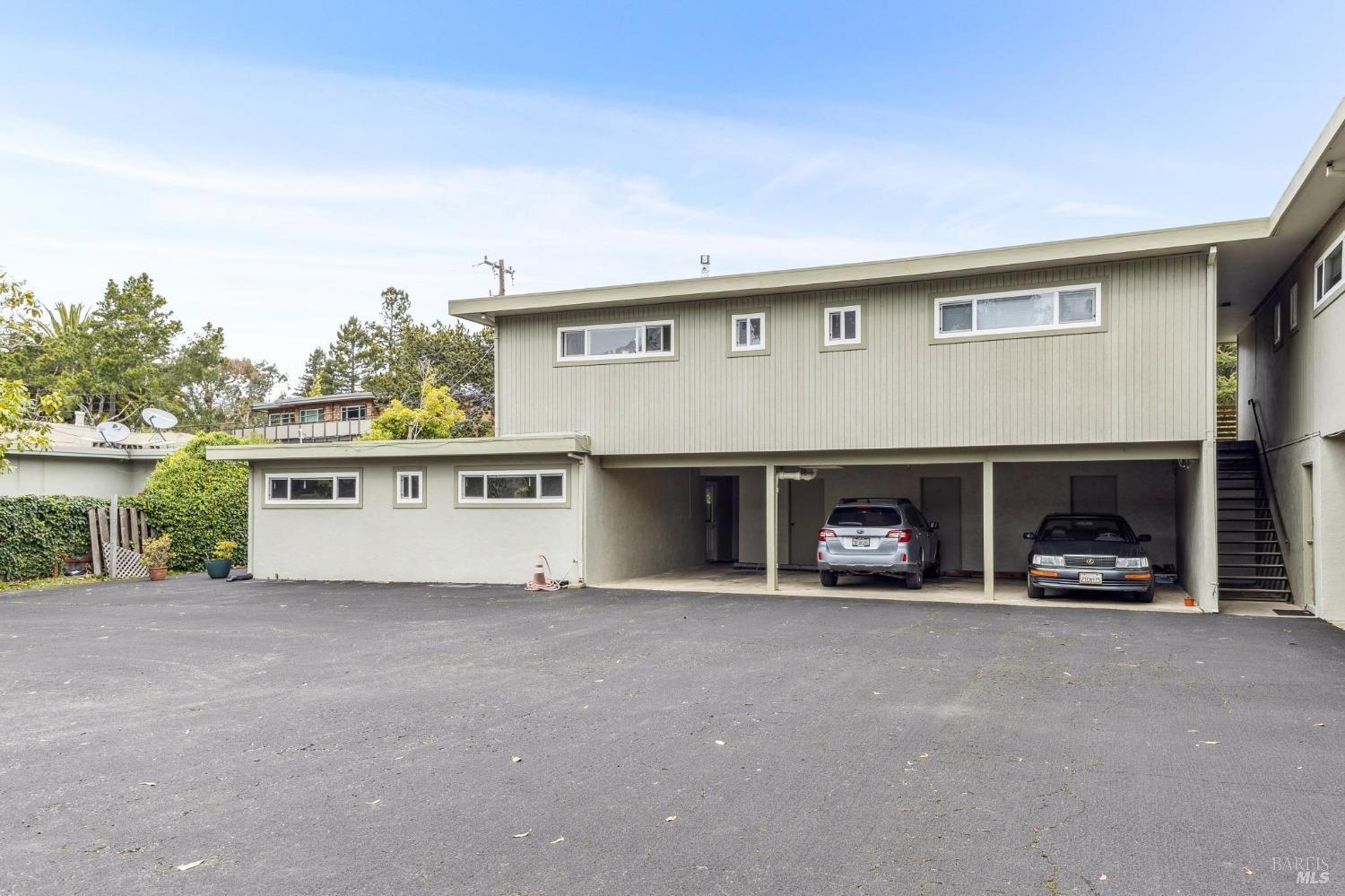 83 Pixley Avenue Unit: #1