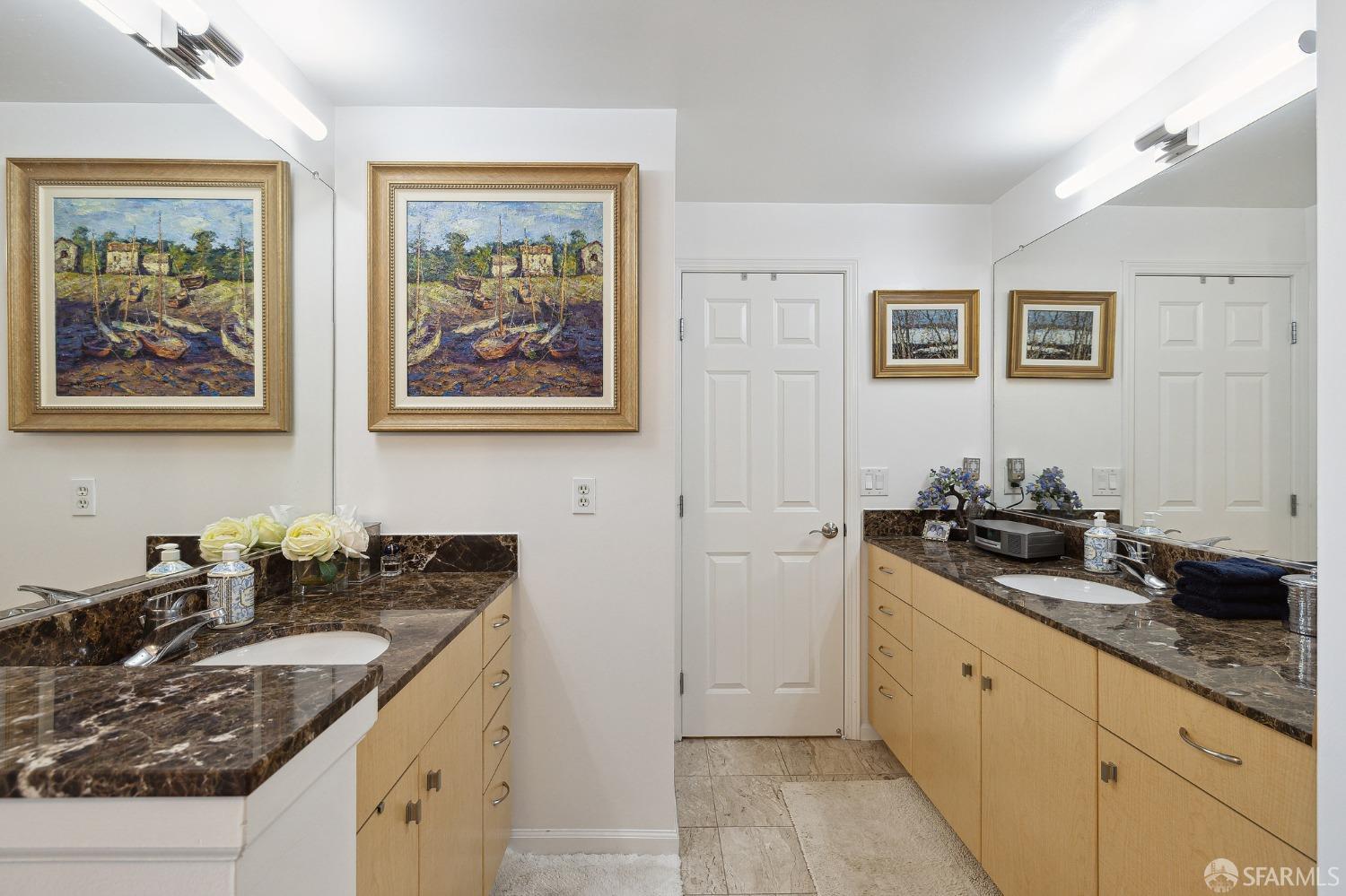 140 South Van Ness Ave #901